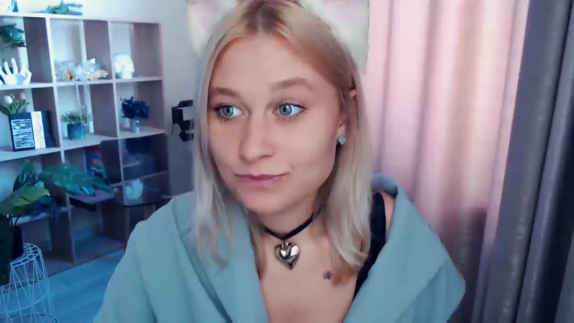 Gallery image thumbnail from Kukla_kolduna's myfreecams stream on, 08/30/2025, 08:34 image 14 of 20