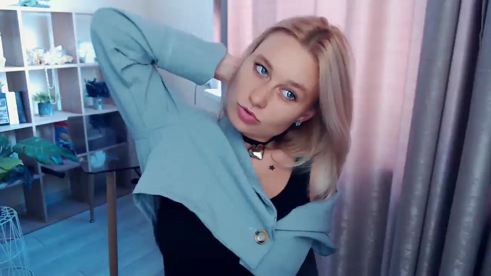 Gallery image thumbnail from Kukla_kolduna's myfreecams stream on, 08/30/2025, 11:46 image 8 of 20