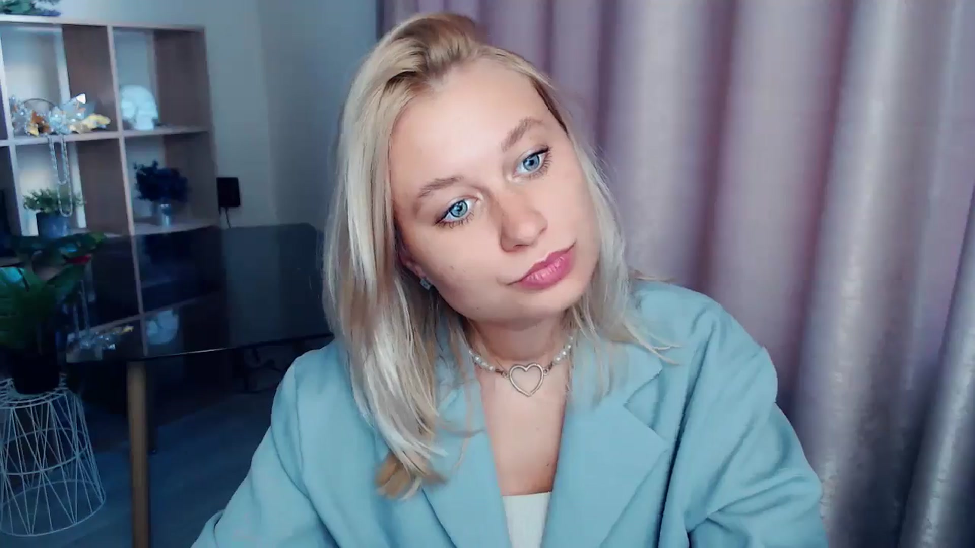 Gallery image thumbnail from Kukla_kolduna's myfreecams stream on, 09/03/2025, 16:21 image 14 of 20
