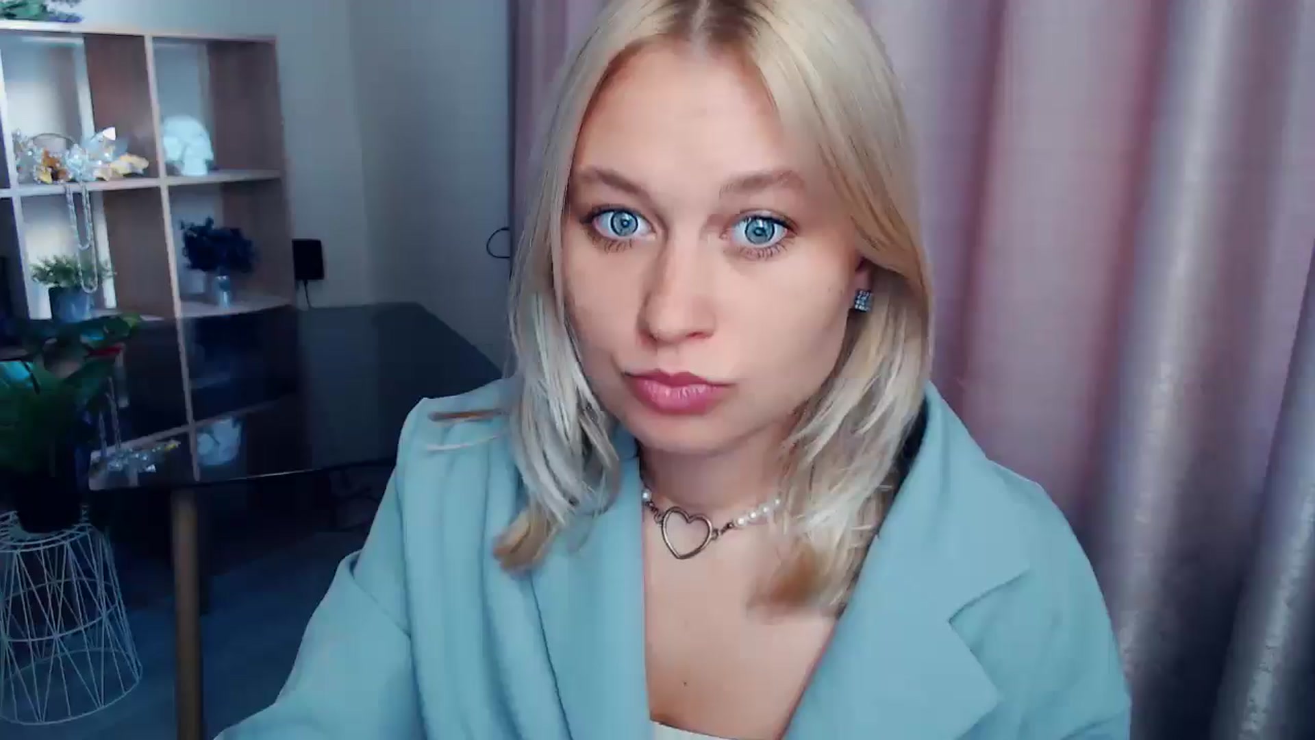 Gallery image thumbnail from Kukla_kolduna's myfreecams stream on, 09/03/2025, 16:21 image 10 of 20