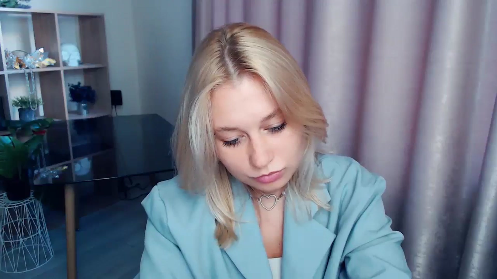Gallery image thumbnail from Kukla_kolduna's myfreecams stream on, 09/03/2025, 16:21 image 15 of 20