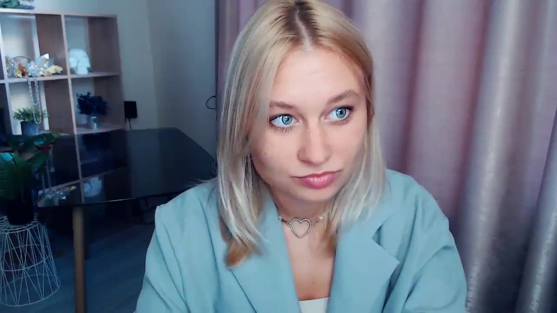 Gallery image thumbnail from Kukla_kolduna's myfreecams stream on, 09/03/2025, 16:21 image 12 of 20