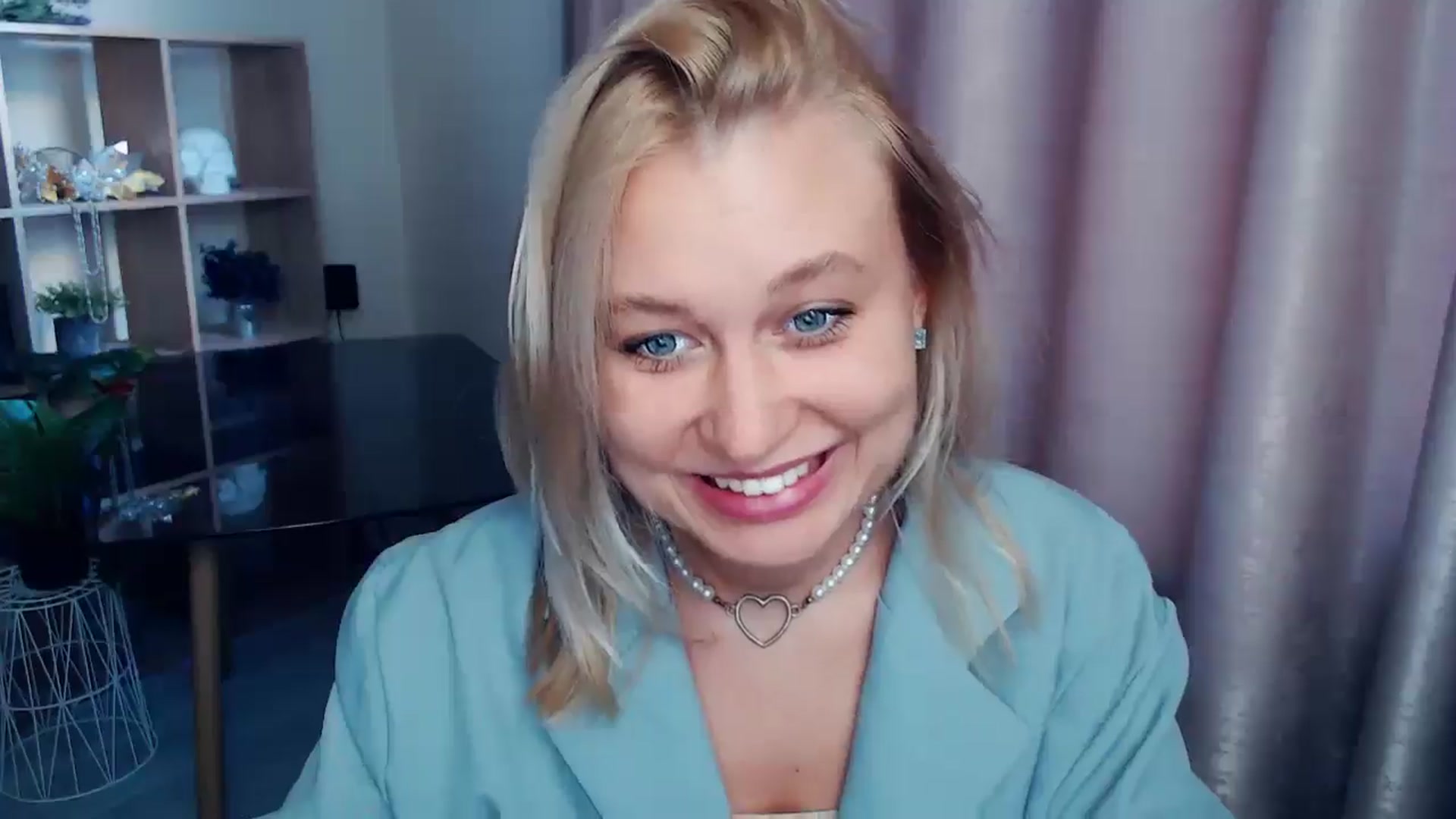Gallery image thumbnail from Kukla_kolduna's myfreecams stream on, 09/03/2025, 16:21 image 13 of 20