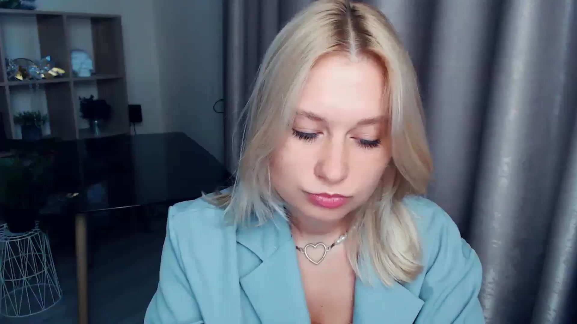 Gallery image thumbnail from Kukla_kolduna's myfreecams stream on, 09/03/2025, 17:18 image 2 of 20