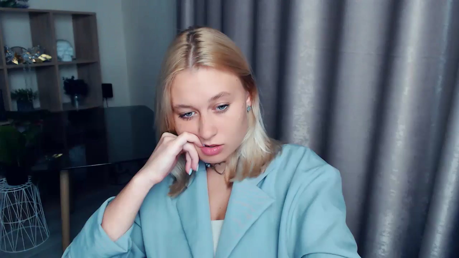 Gallery image thumbnail from Kukla_kolduna's myfreecams stream on, 09/03/2025, 17:57 image 6 of 20