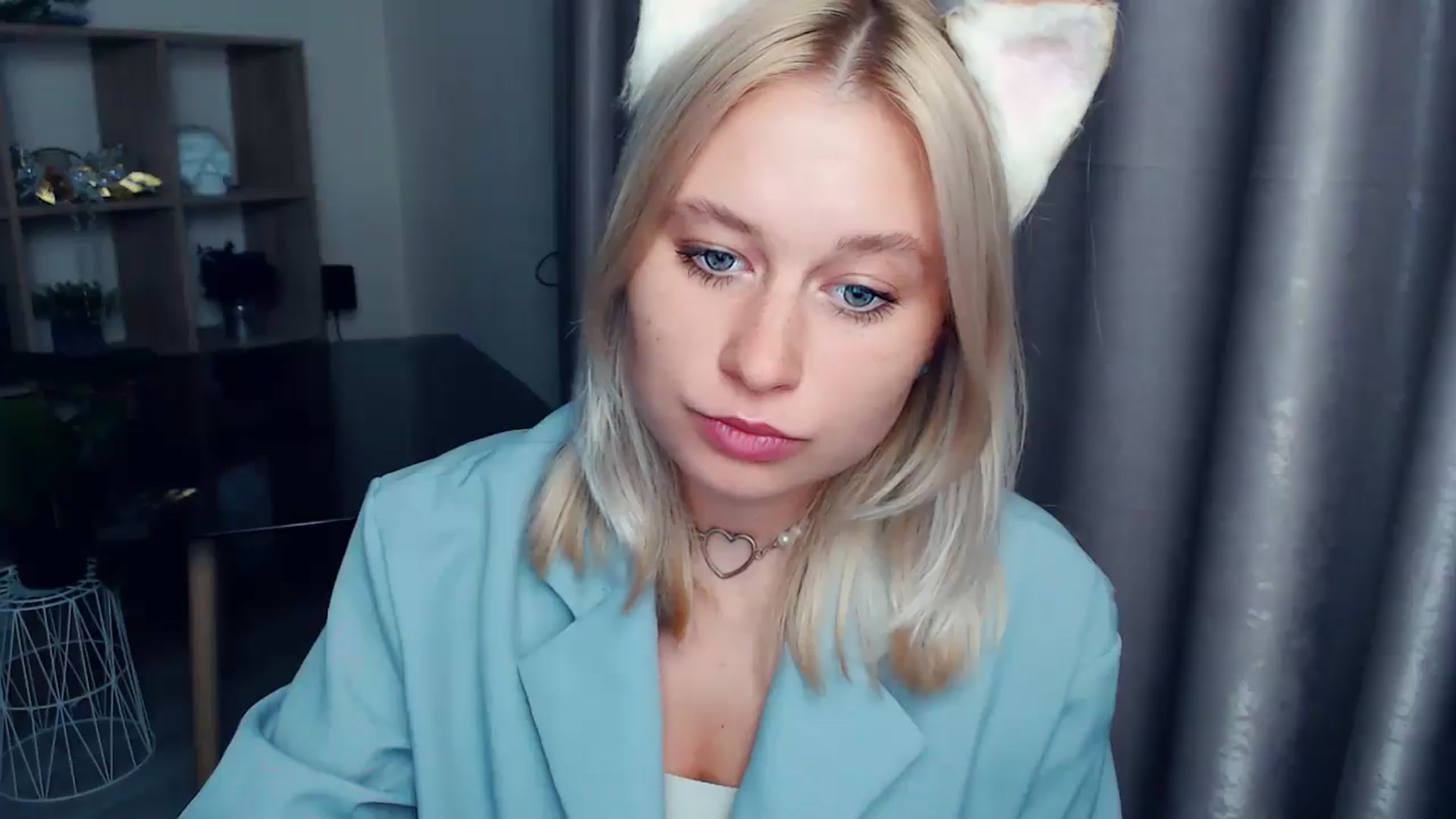 Gallery image thumbnail from Kukla_kolduna's myfreecams stream on, 09/03/2025, 17:57 image 11 of 20