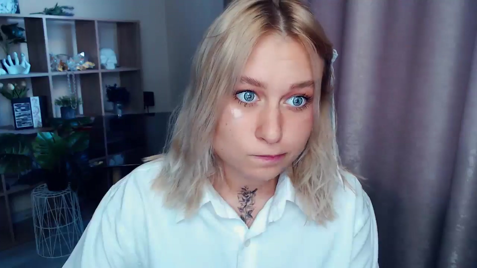 Gallery image thumbnail from Kukla_kolduna's myfreecams stream on, 09/04/2025, 17:18 image 10 of 20