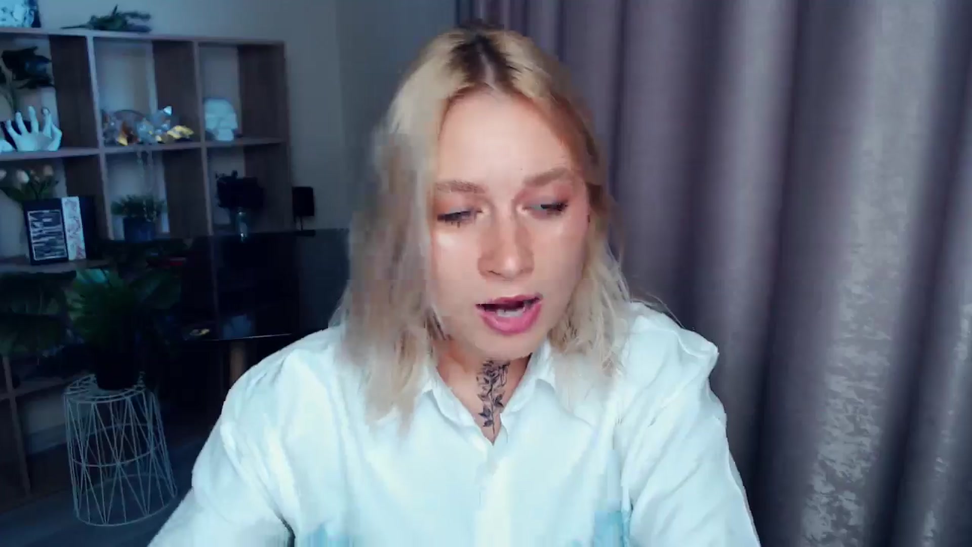 Gallery image thumbnail from Kukla_kolduna's myfreecams stream on, 09/04/2025, 17:18 image 13 of 20
