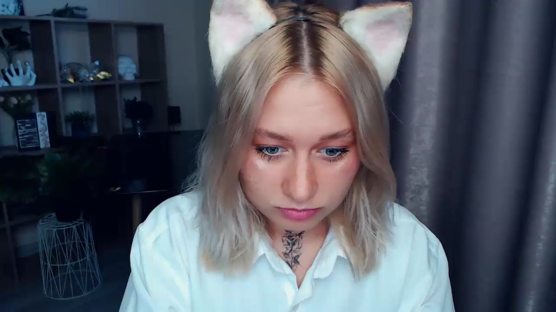 Gallery image thumbnail from Kukla_kolduna's myfreecams stream on, 09/04/2025, 17:18 image 15 of 20