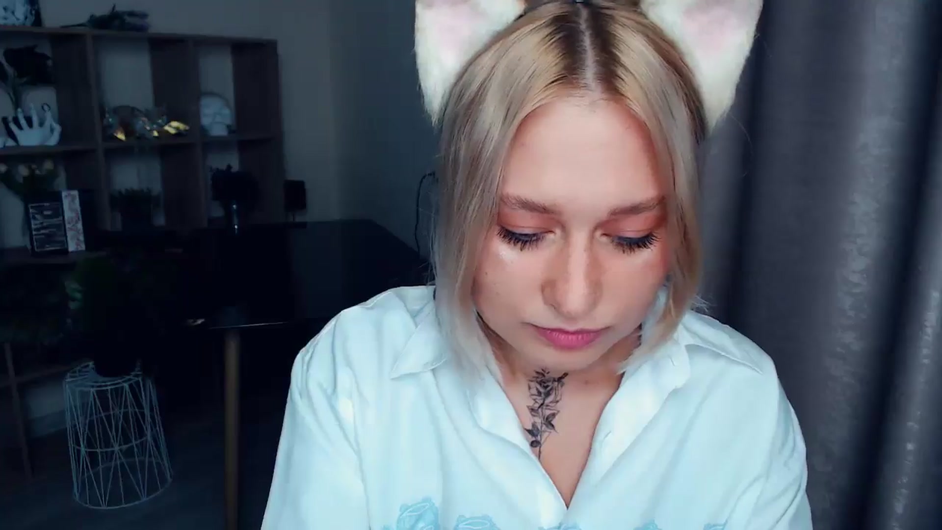 Gallery image thumbnail from Kukla_kolduna's myfreecams stream on, 09/04/2025, 17:18 image 20 of 20