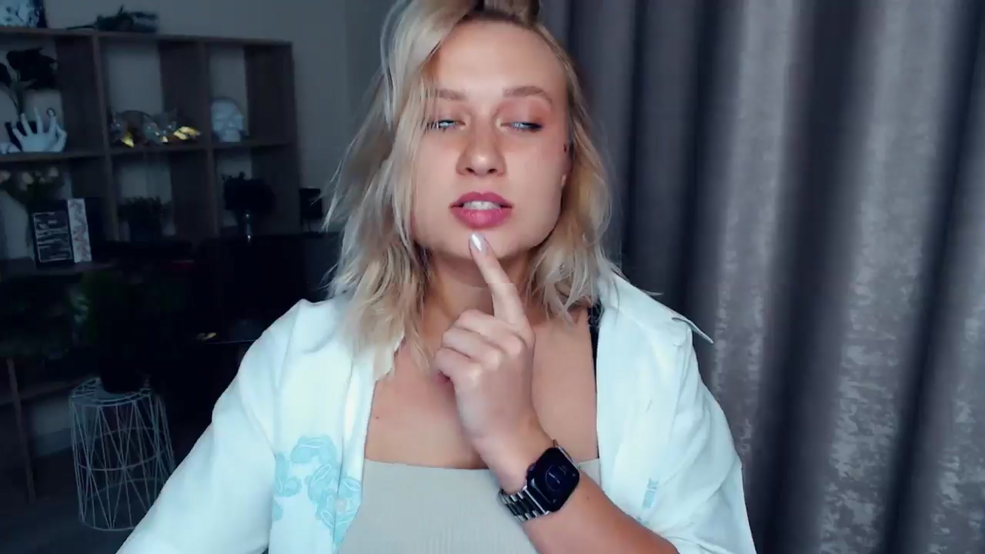 Gallery image thumbnail from Kukla_kolduna's myfreecams stream on, 09/04/2025, 18:22 image 14 of 20