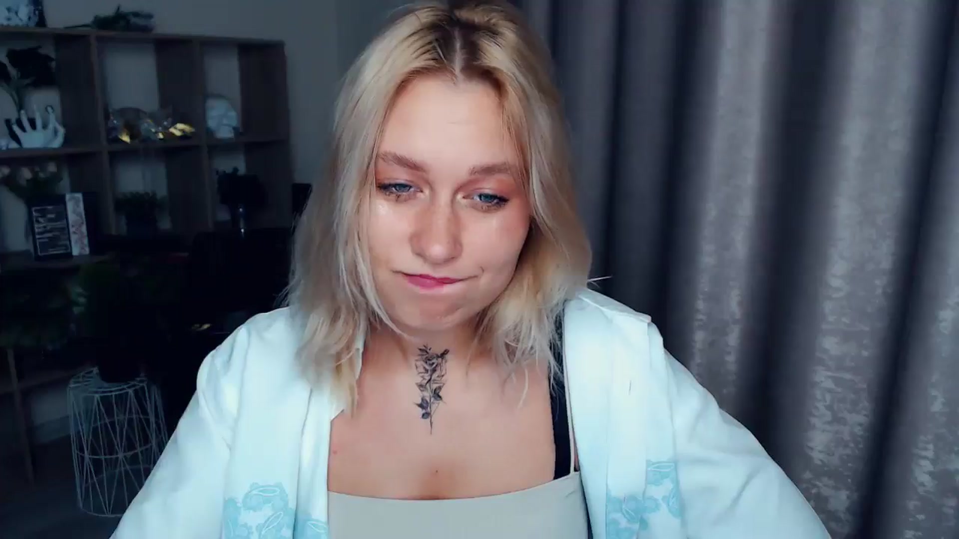 Gallery image thumbnail from Kukla_kolduna's myfreecams stream on, 09/04/2025, 18:22 image 16 of 20
