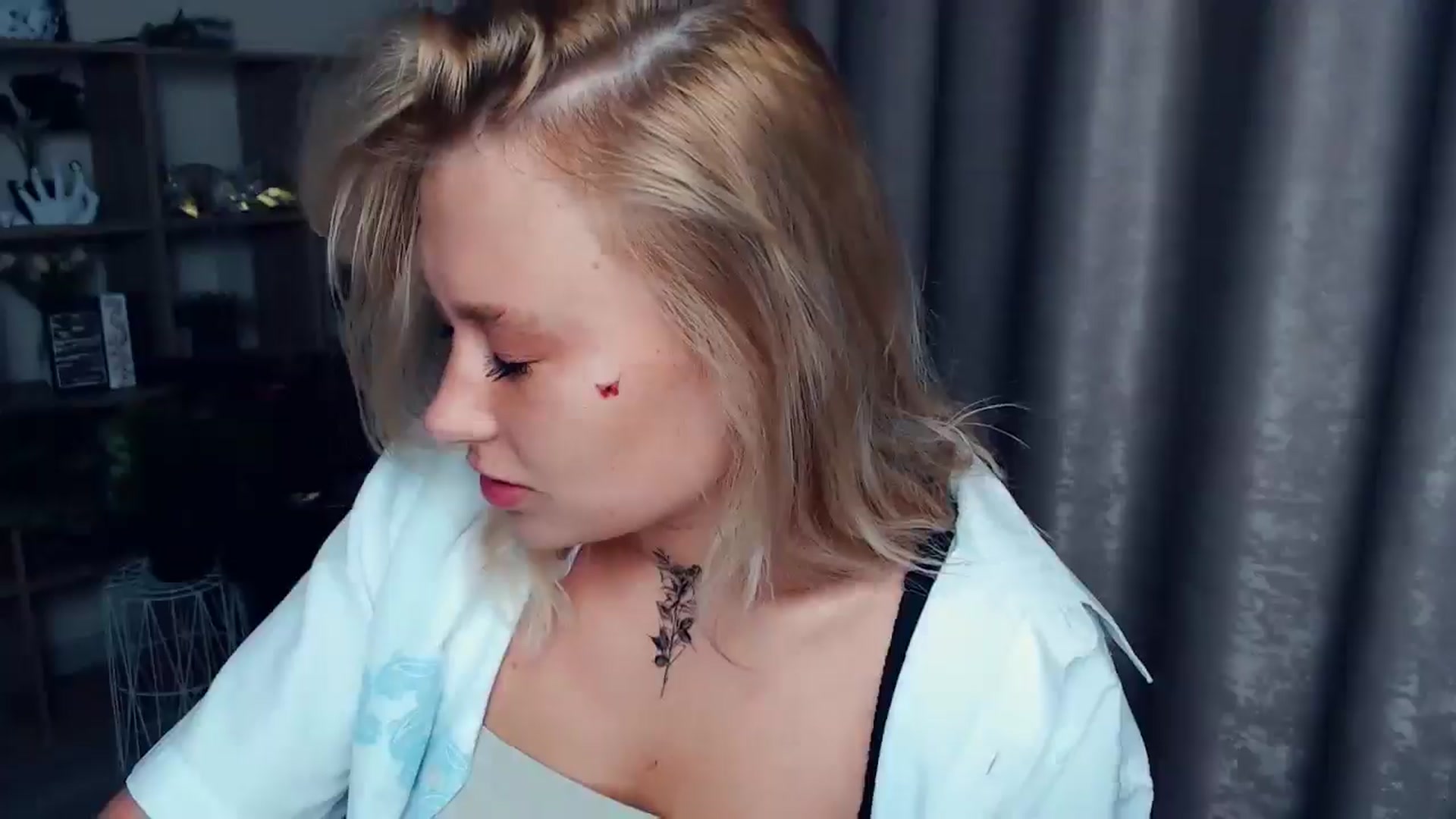 Gallery image thumbnail from Kukla_kolduna's myfreecams stream on, 09/04/2025, 18:22 image 13 of 20