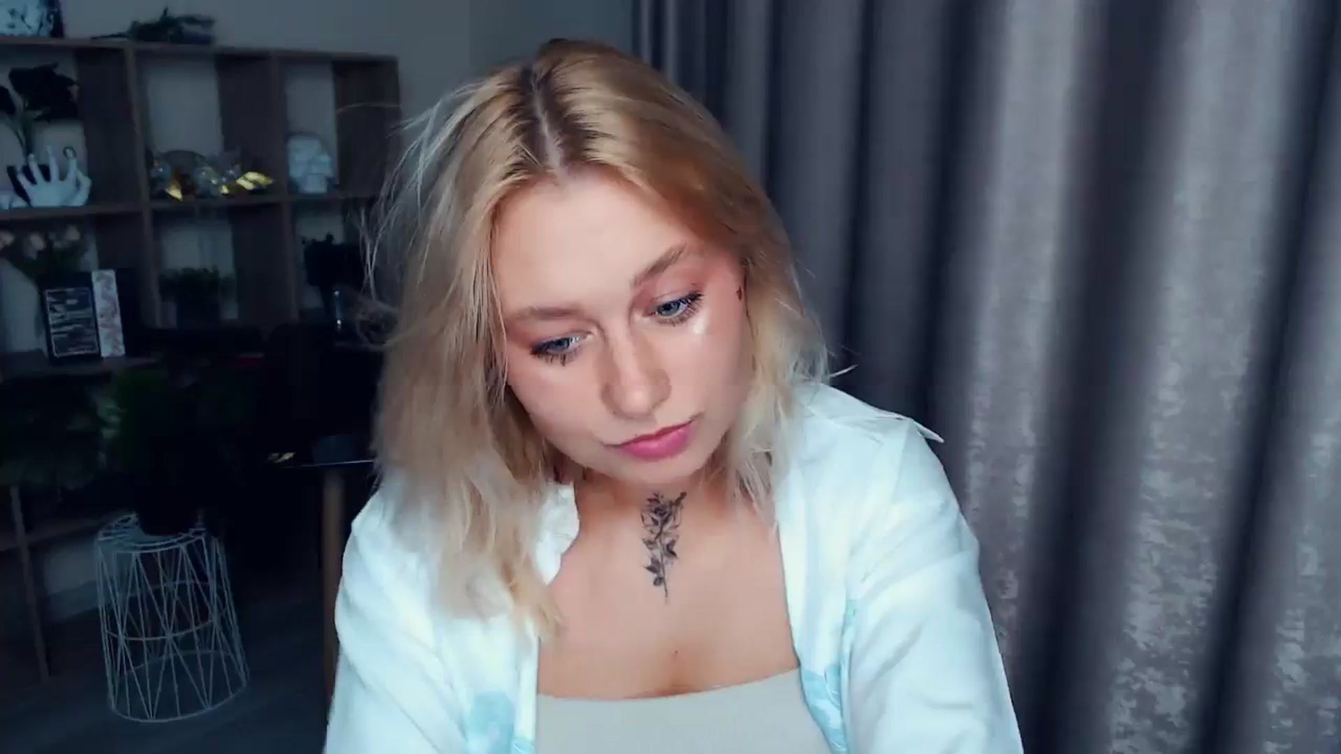 Gallery image thumbnail from Kukla_kolduna's myfreecams stream on, 09/04/2025, 18:22 image 17 of 20
