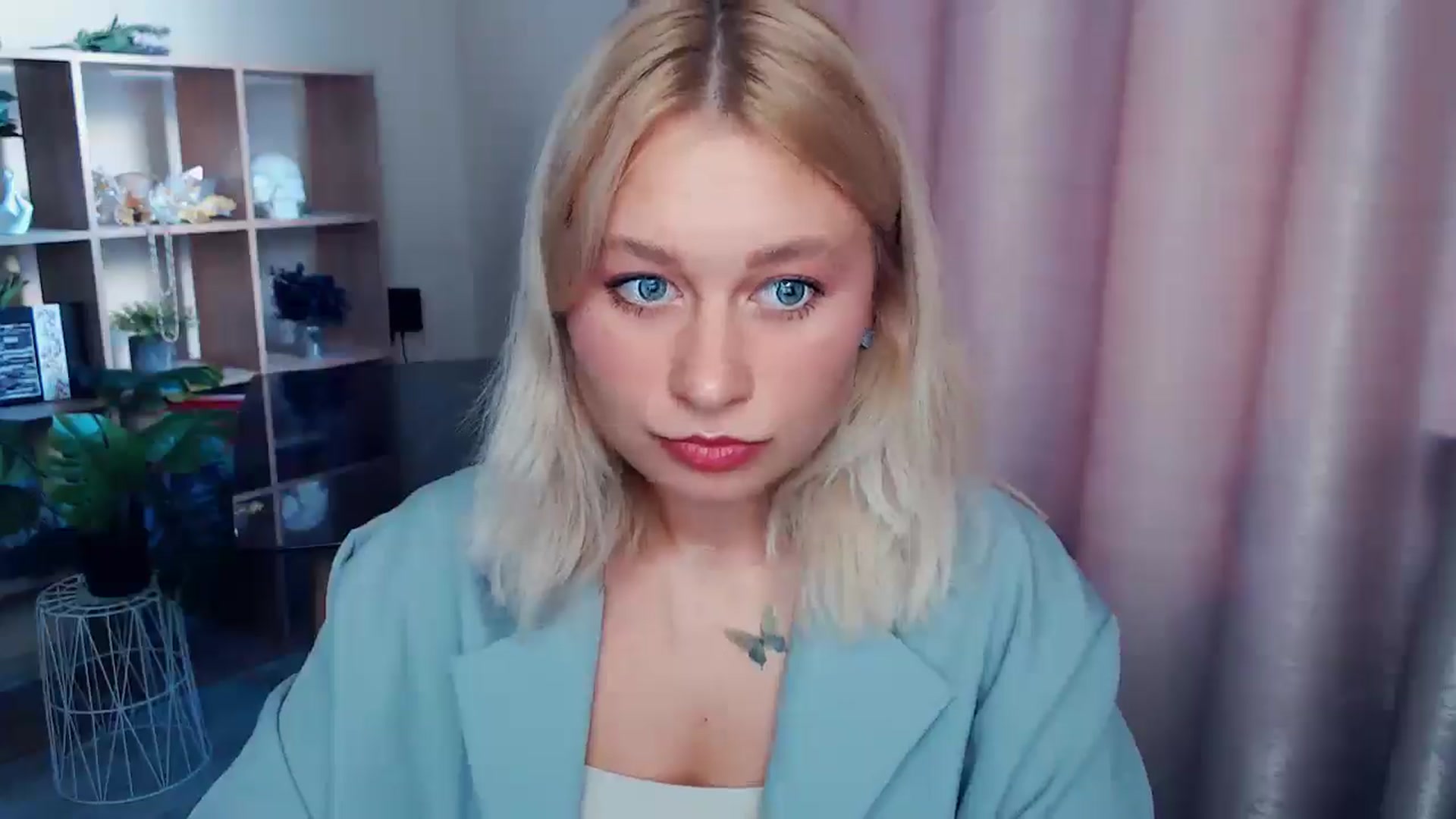 Gallery image thumbnail from Kukla_kolduna's myfreecams stream on, 09/05/2025, 16:19 image 9 of 20