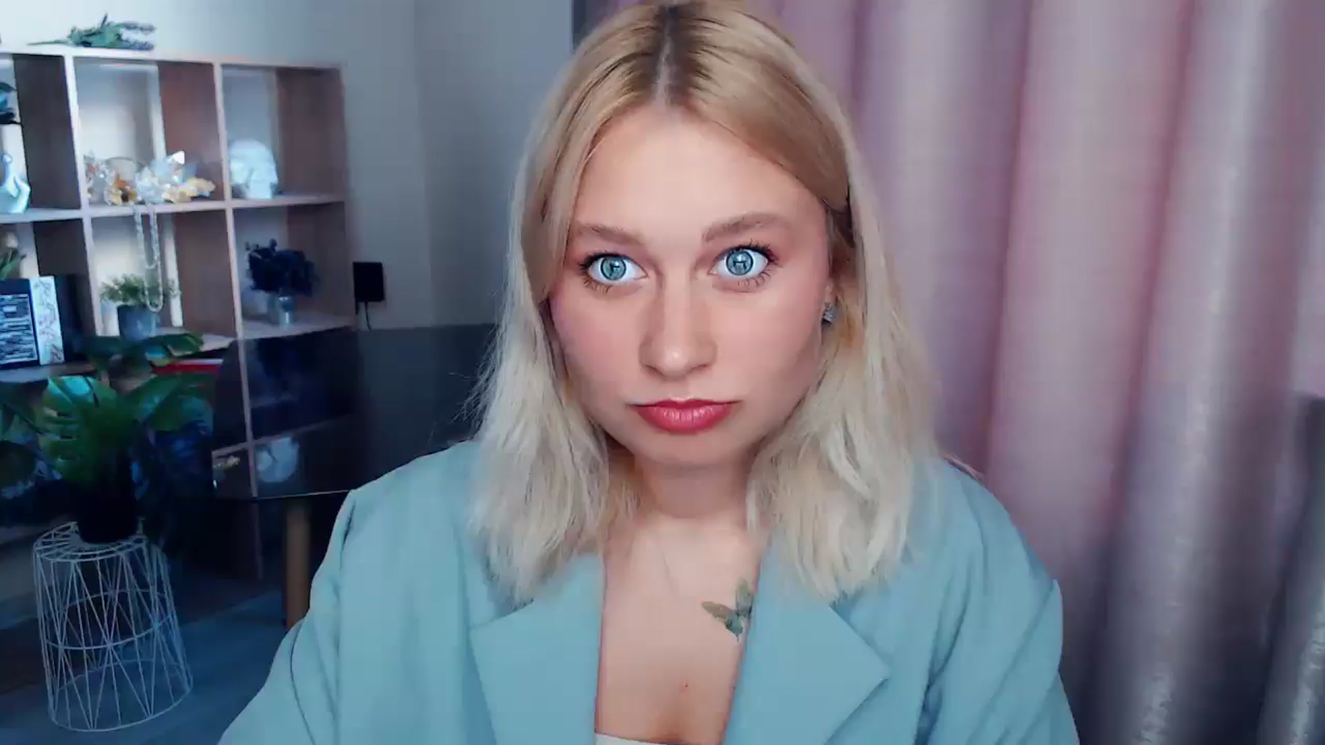 Gallery image thumbnail from Kukla_kolduna's myfreecams stream on, 09/05/2025, 16:19 image 10 of 20