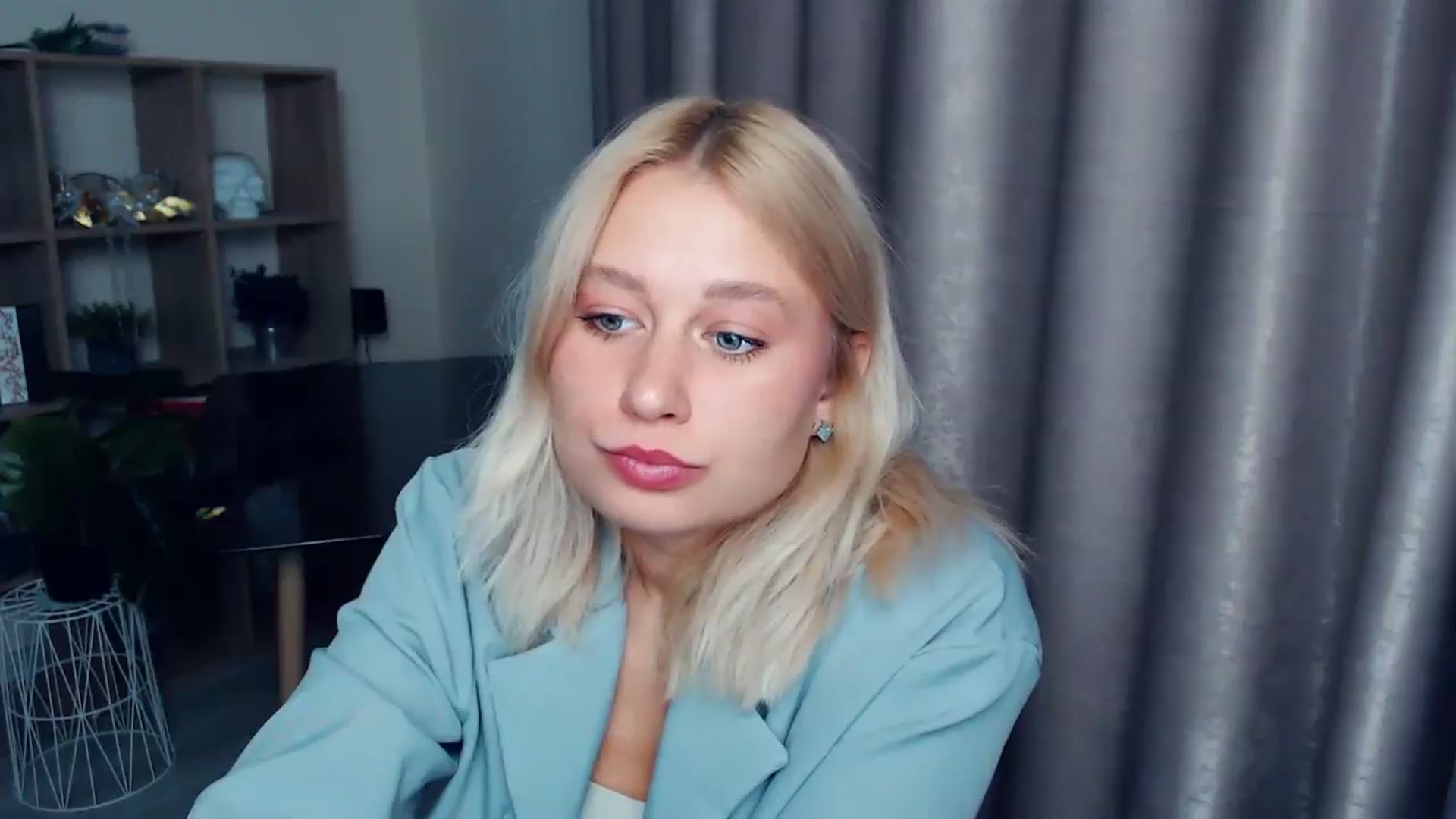 Gallery image thumbnail from Kukla_kolduna's myfreecams stream on, 09/05/2025, 18:04 image 11 of 20
