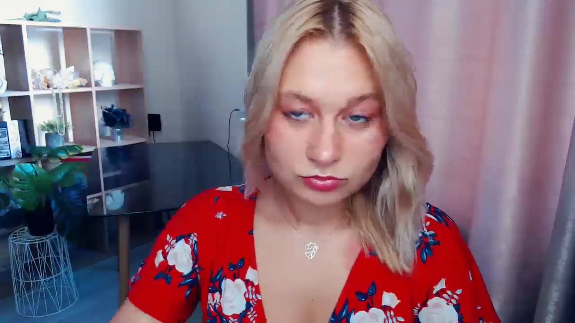Gallery image thumbnail from Kukla_kolduna's myfreecams stream on, 09/06/2025, 15:59 image 2 of 20