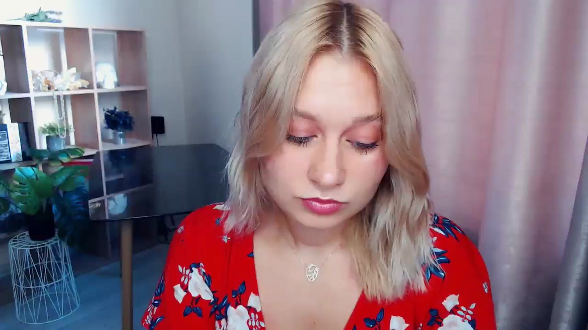 Gallery image thumbnail from Kukla_kolduna's myfreecams stream on, 09/06/2025, 15:59 image 5 of 20
