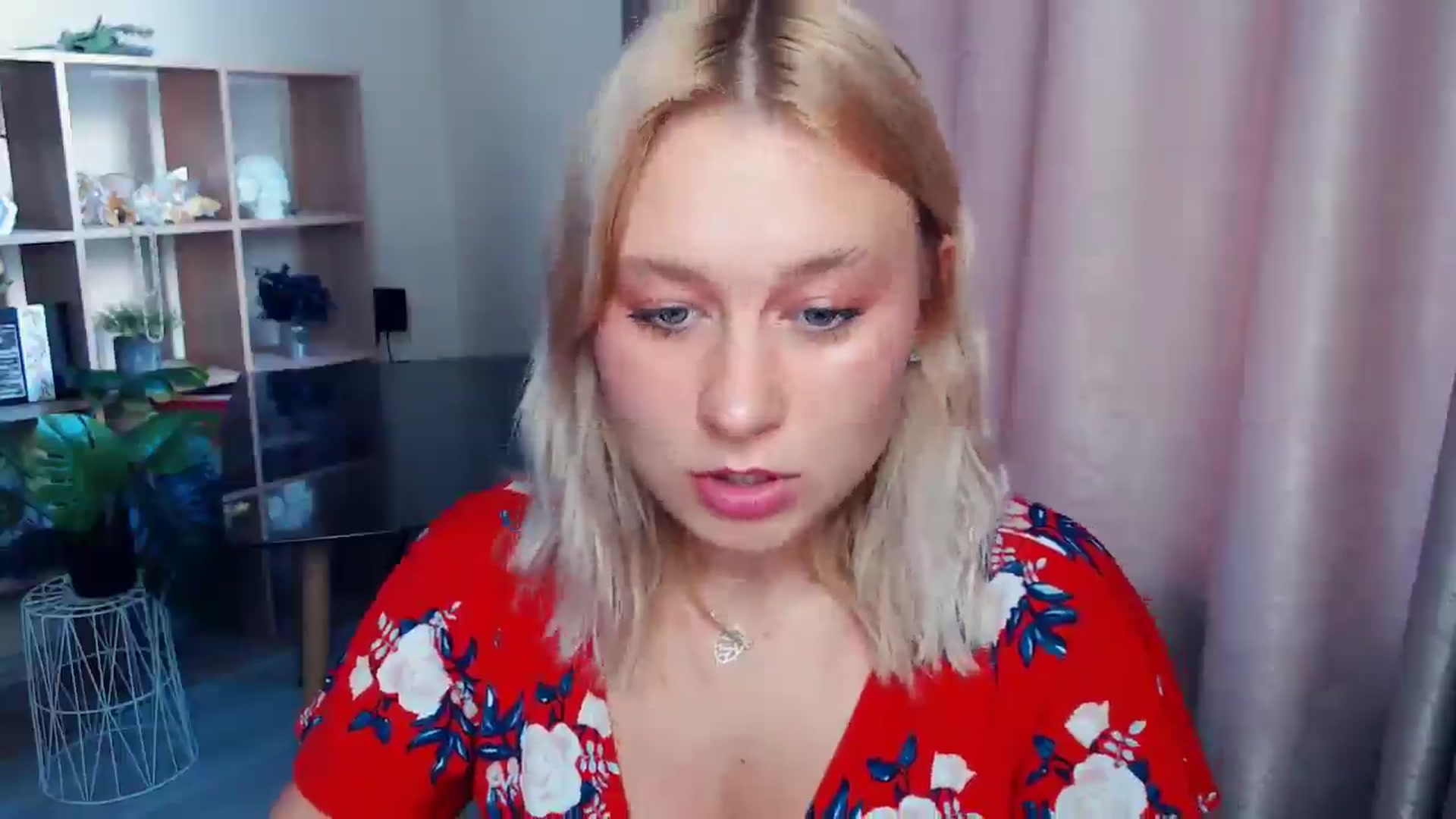 Gallery image thumbnail from Kukla_kolduna's myfreecams stream on, 09/06/2025, 15:59 image 13 of 20