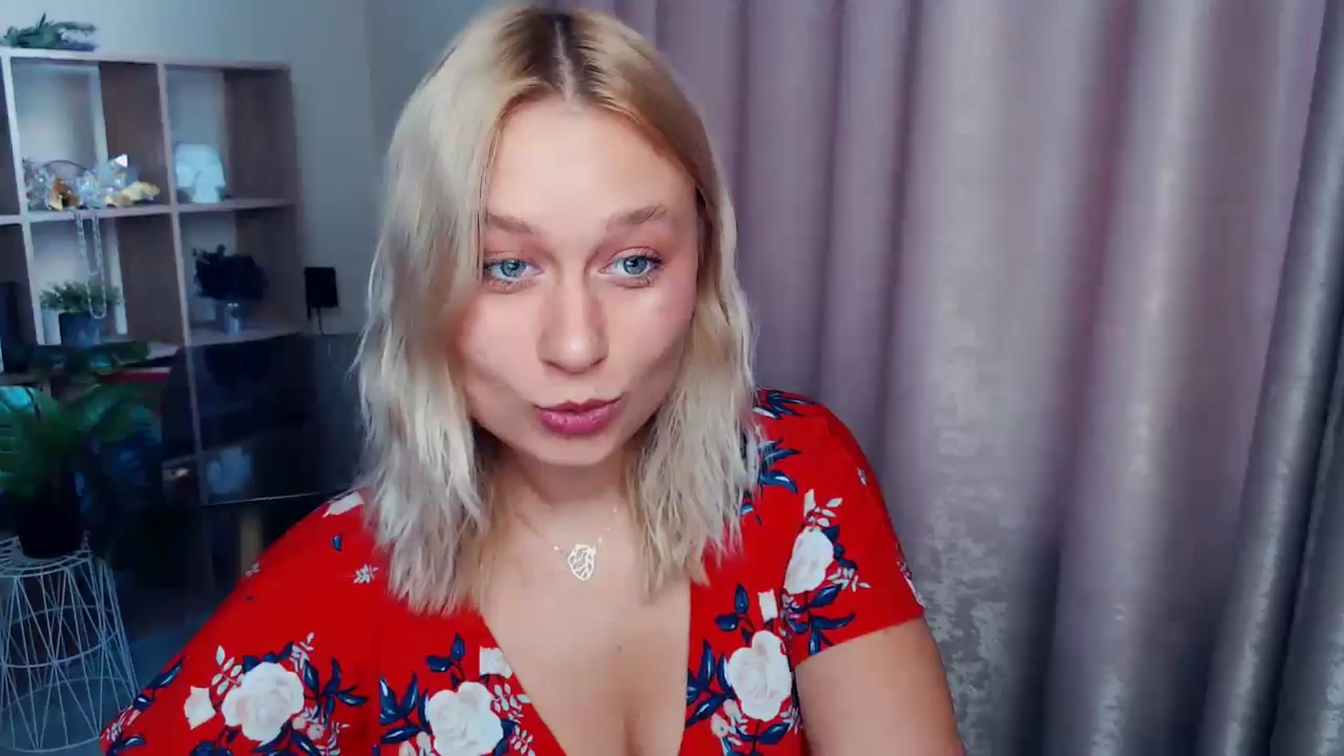 Gallery image thumbnail from Kukla_kolduna's myfreecams stream on, 09/06/2025, 15:59 image 20 of 20
