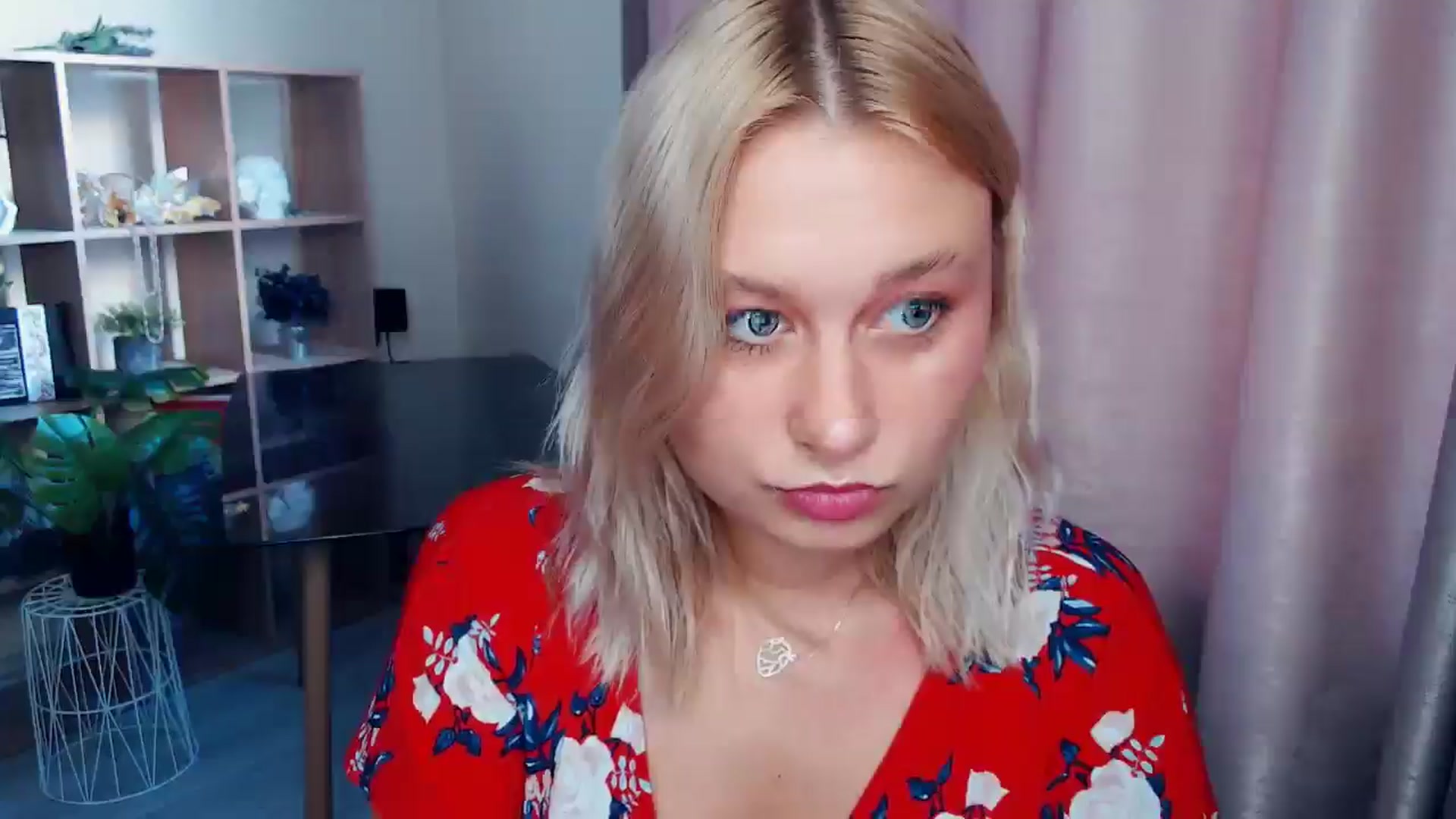 Gallery image thumbnail from Kukla_kolduna's myfreecams stream on, 09/06/2025, 15:59 image 12 of 20