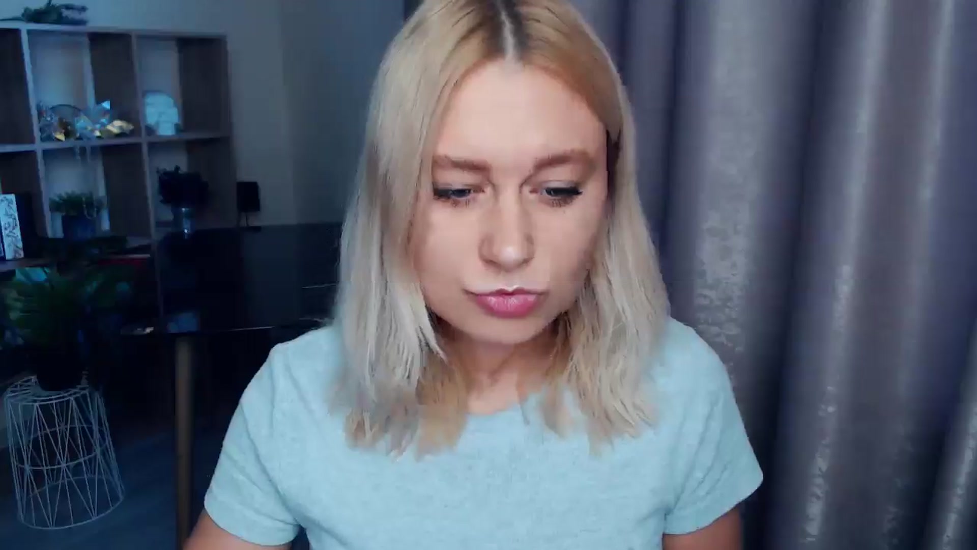 Gallery image thumbnail from Kukla_kolduna's myfreecams stream on, 09/11/2025, 16:17 image 12 of 20