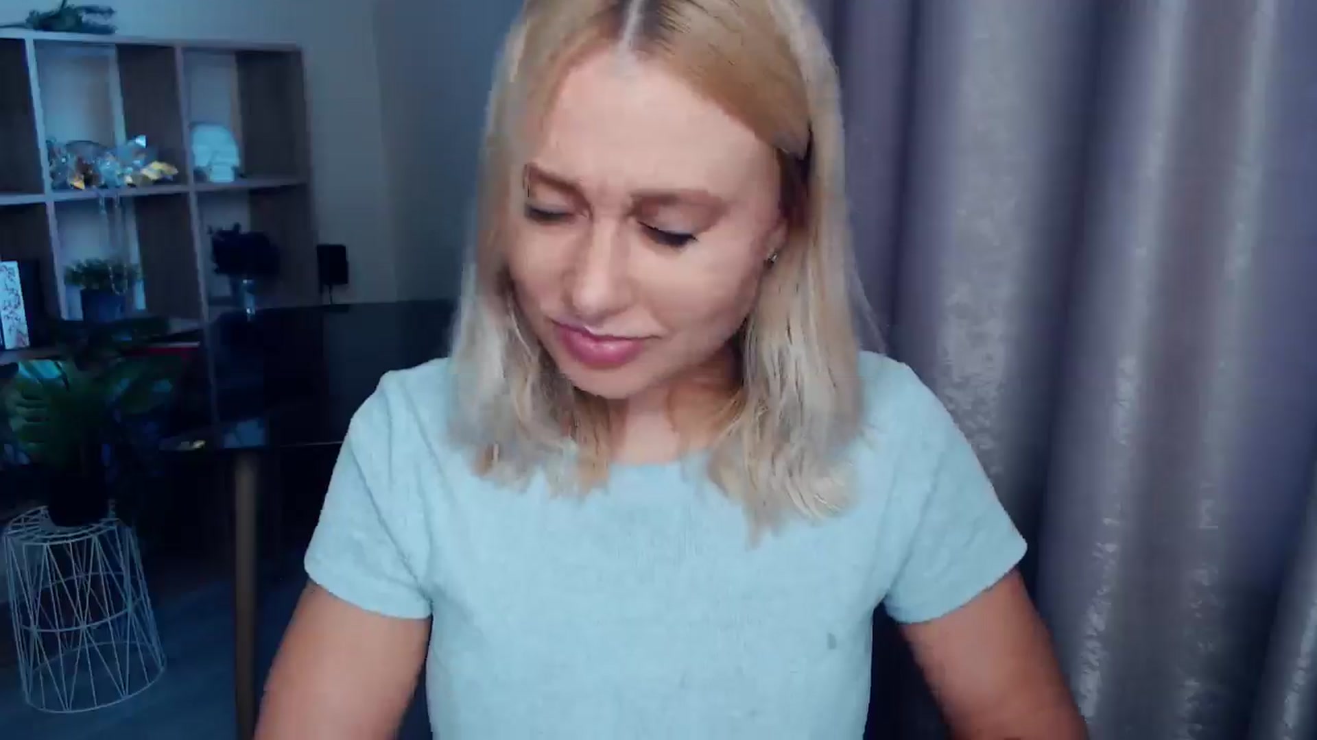 Gallery image thumbnail from Kukla_kolduna's myfreecams stream on, 09/11/2025, 16:17 image 8 of 20