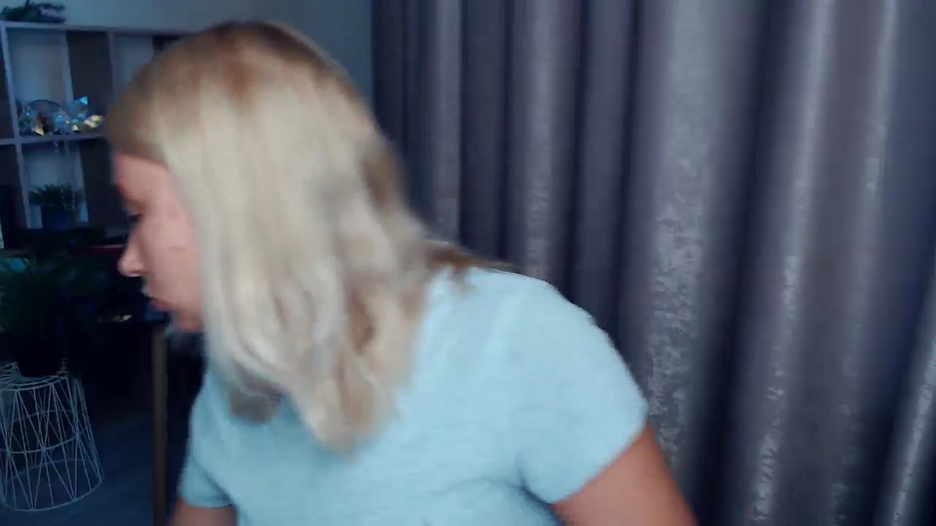 Gallery image thumbnail from Kukla_kolduna's myfreecams stream on, 09/11/2025, 16:17 image 16 of 20
