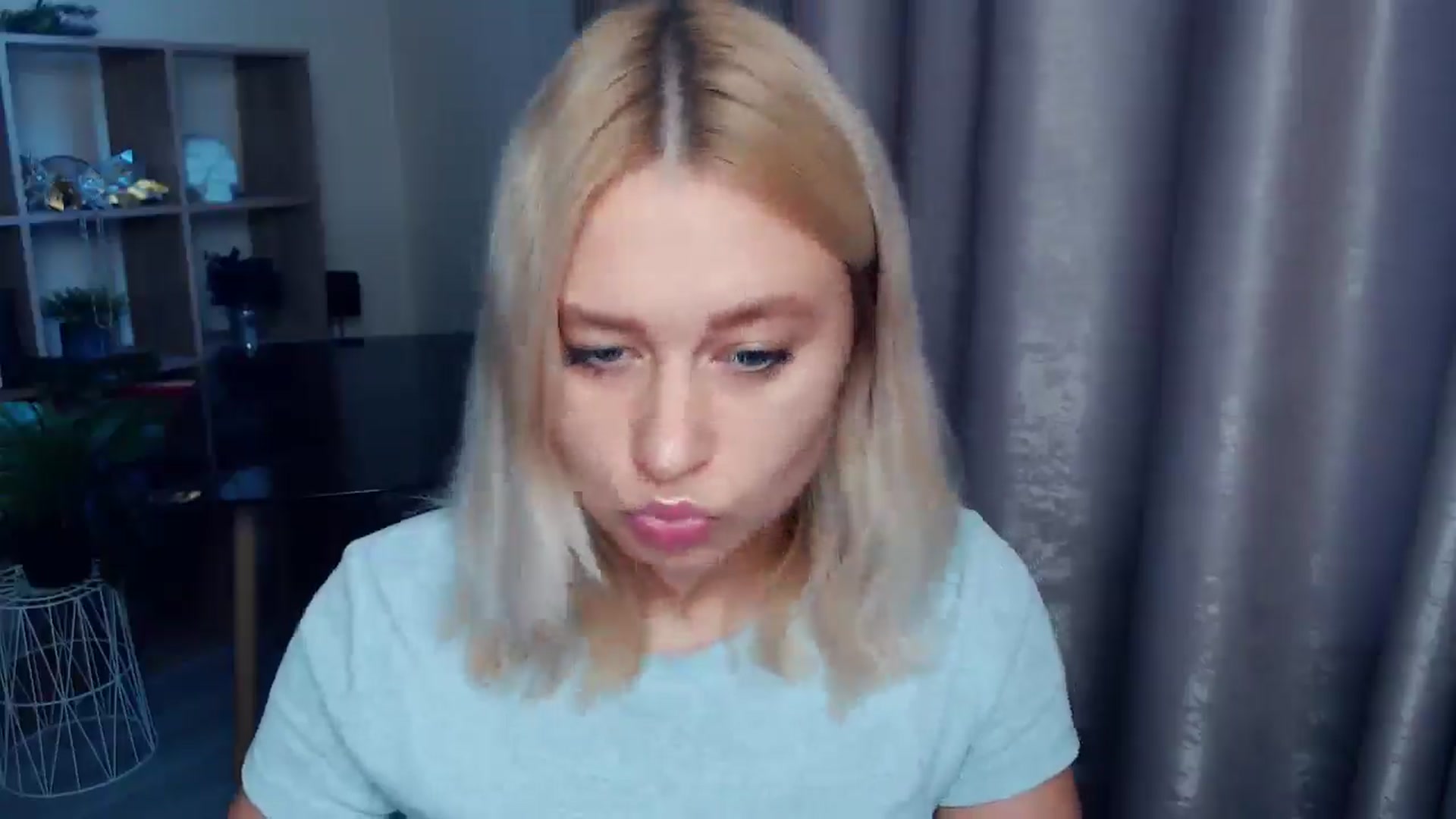 Gallery image thumbnail from Kukla_kolduna's myfreecams stream on, 09/11/2025, 16:17 image 13 of 20