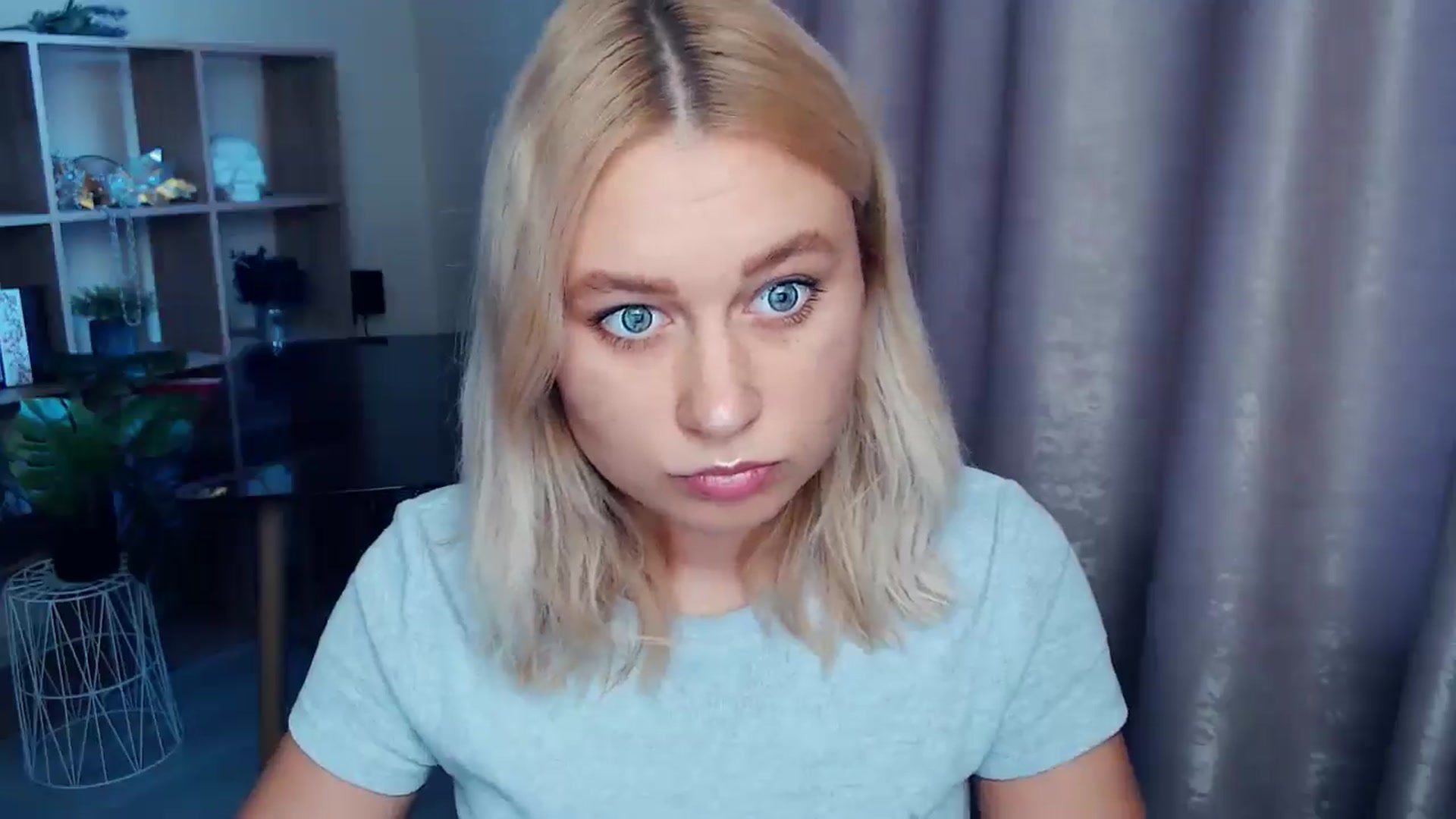 Gallery image thumbnail from Kukla_kolduna's myfreecams stream on, 09/11/2025, 16:17 image 4 of 20