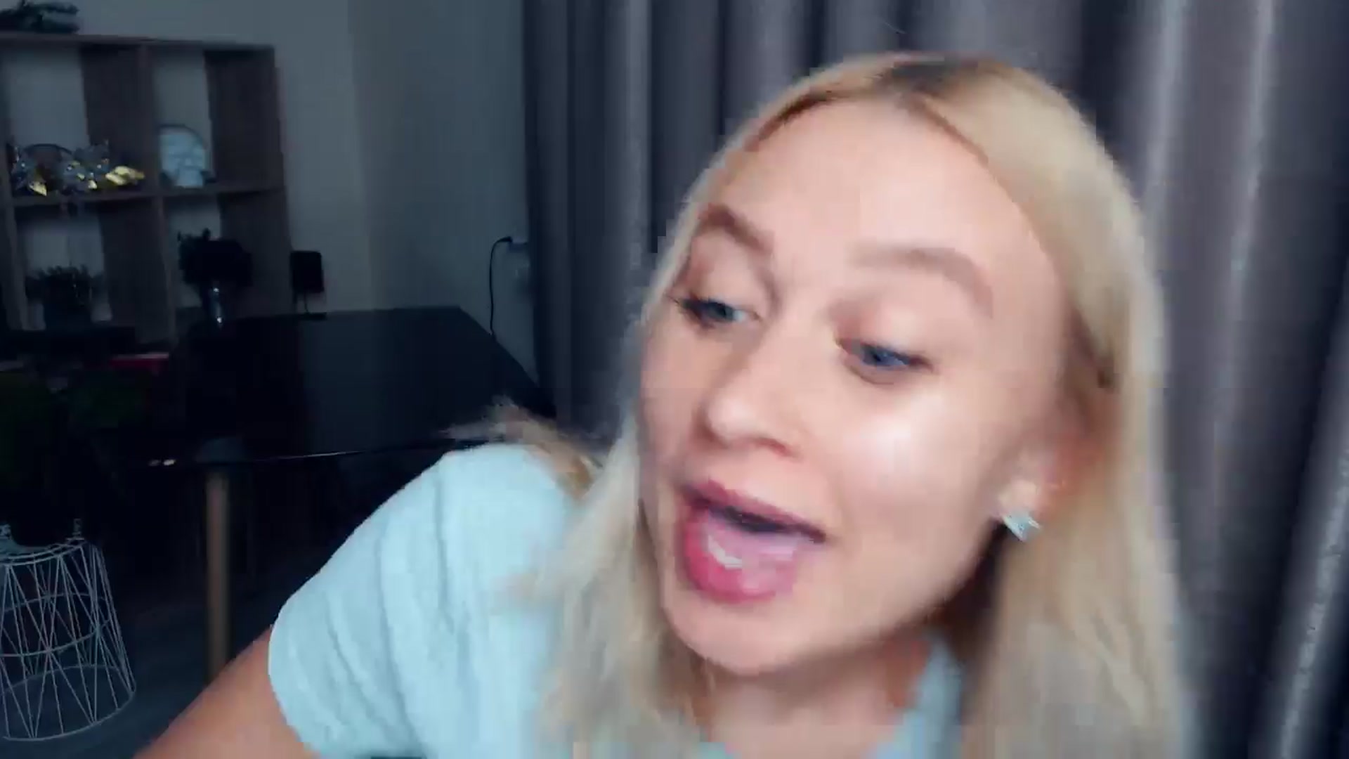 Gallery image thumbnail from Kukla_kolduna's myfreecams stream on, 09/11/2025, 17:30 image 16 of 20