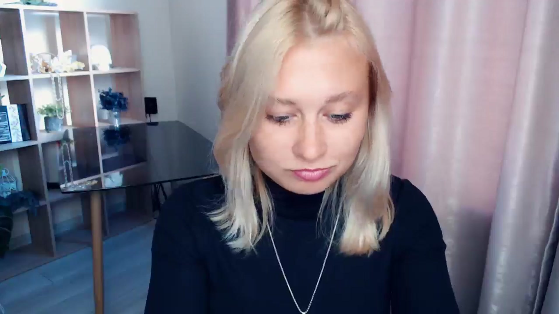 Gallery image thumbnail from Kukla_kolduna's myfreecams stream on, 09/27/2025, 14:39 image 5 of 20