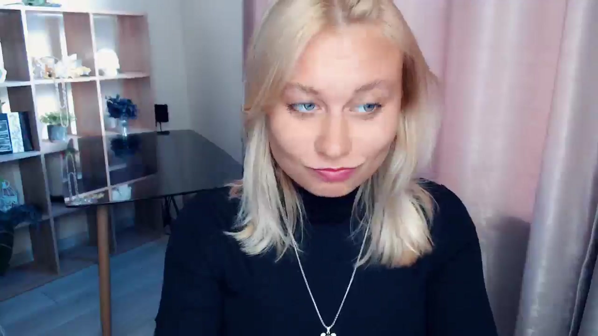 Gallery image thumbnail from Kukla_kolduna's myfreecams stream on, 09/27/2025, 14:39 image 3 of 20