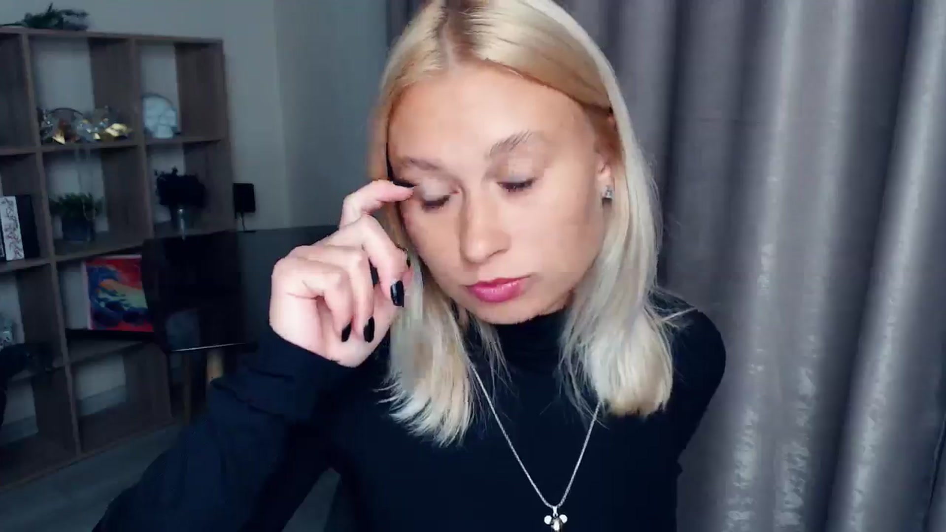 Gallery image thumbnail from Kukla_kolduna's myfreecams stream on, 09/27/2025, 18:04 image 4 of 20