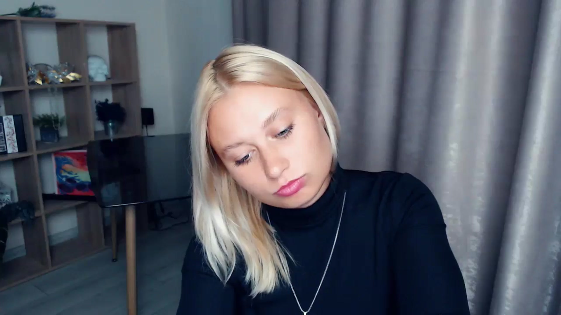 Gallery image thumbnail from Kukla_kolduna's myfreecams stream on, 09/27/2025, 18:04 image 17 of 20