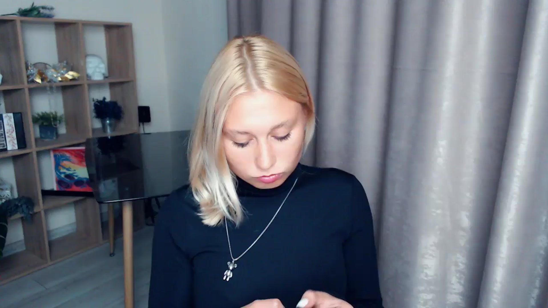Gallery image thumbnail from Kukla_kolduna's myfreecams stream on, 09/27/2025, 18:04 image 16 of 20