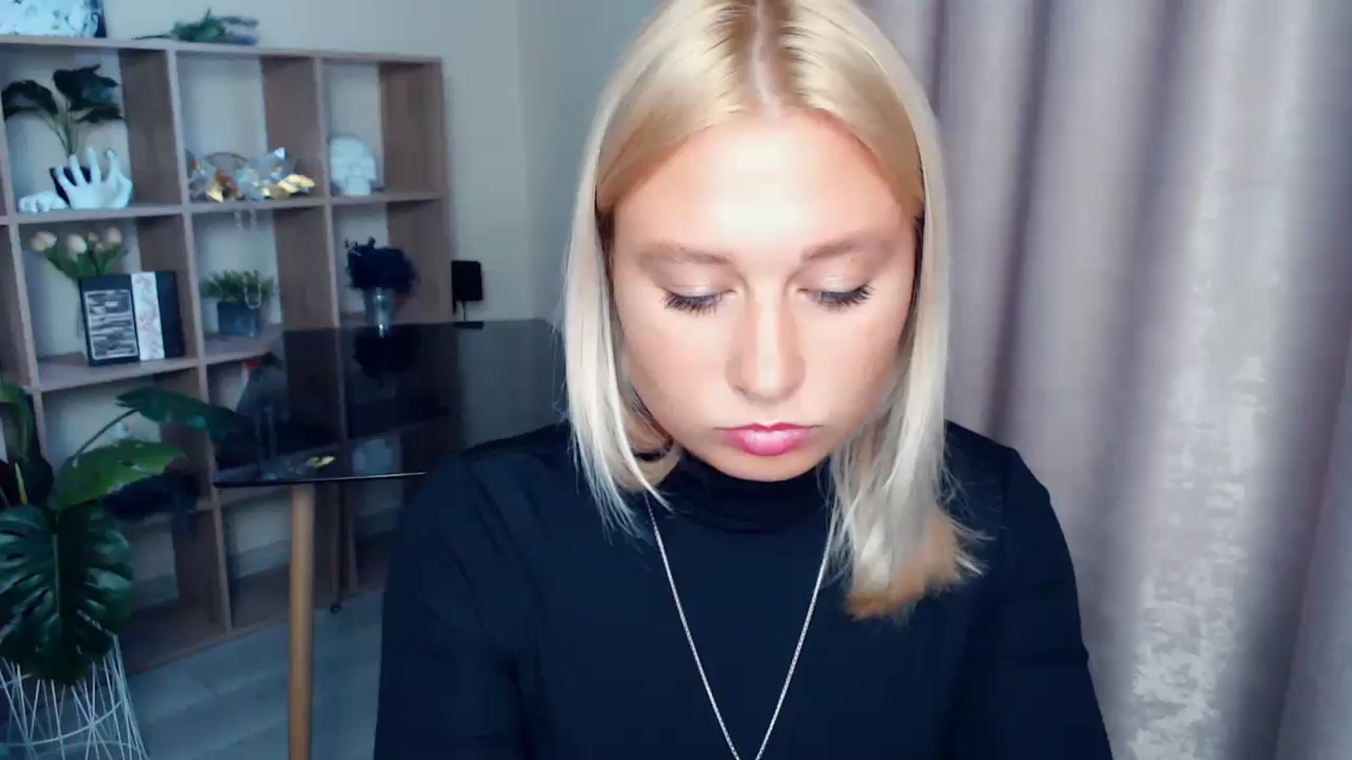 Gallery image thumbnail from Kukla_kolduna's myfreecams stream on, 09/28/2025, 15:07 image 14 of 20