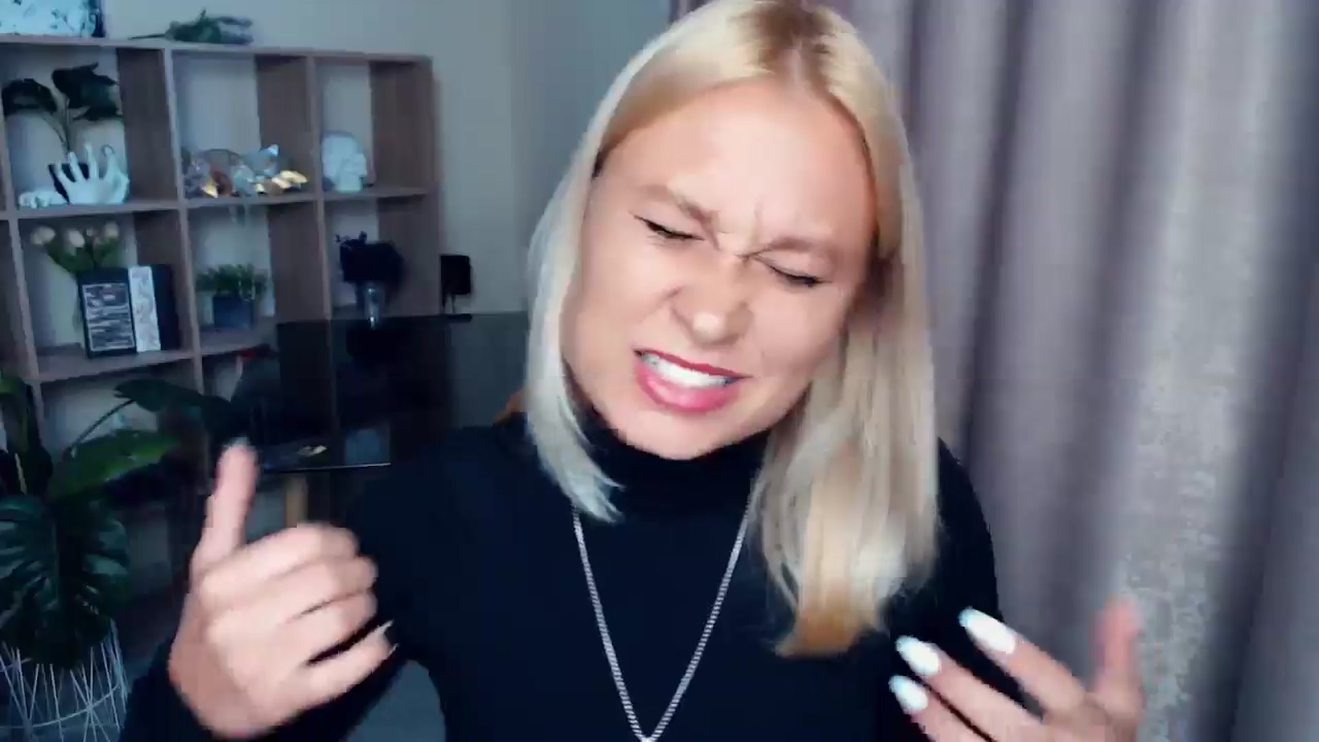 Gallery image thumbnail from Kukla_kolduna's myfreecams stream on, 09/28/2025, 15:07 image 17 of 20