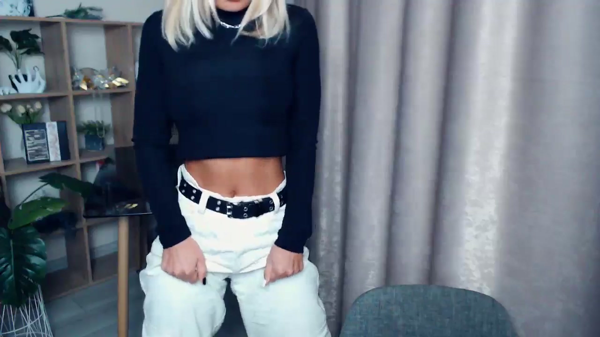 Gallery image thumbnail from Kukla_kolduna's myfreecams stream on, 09/28/2025, 16:20 image 5 of 20