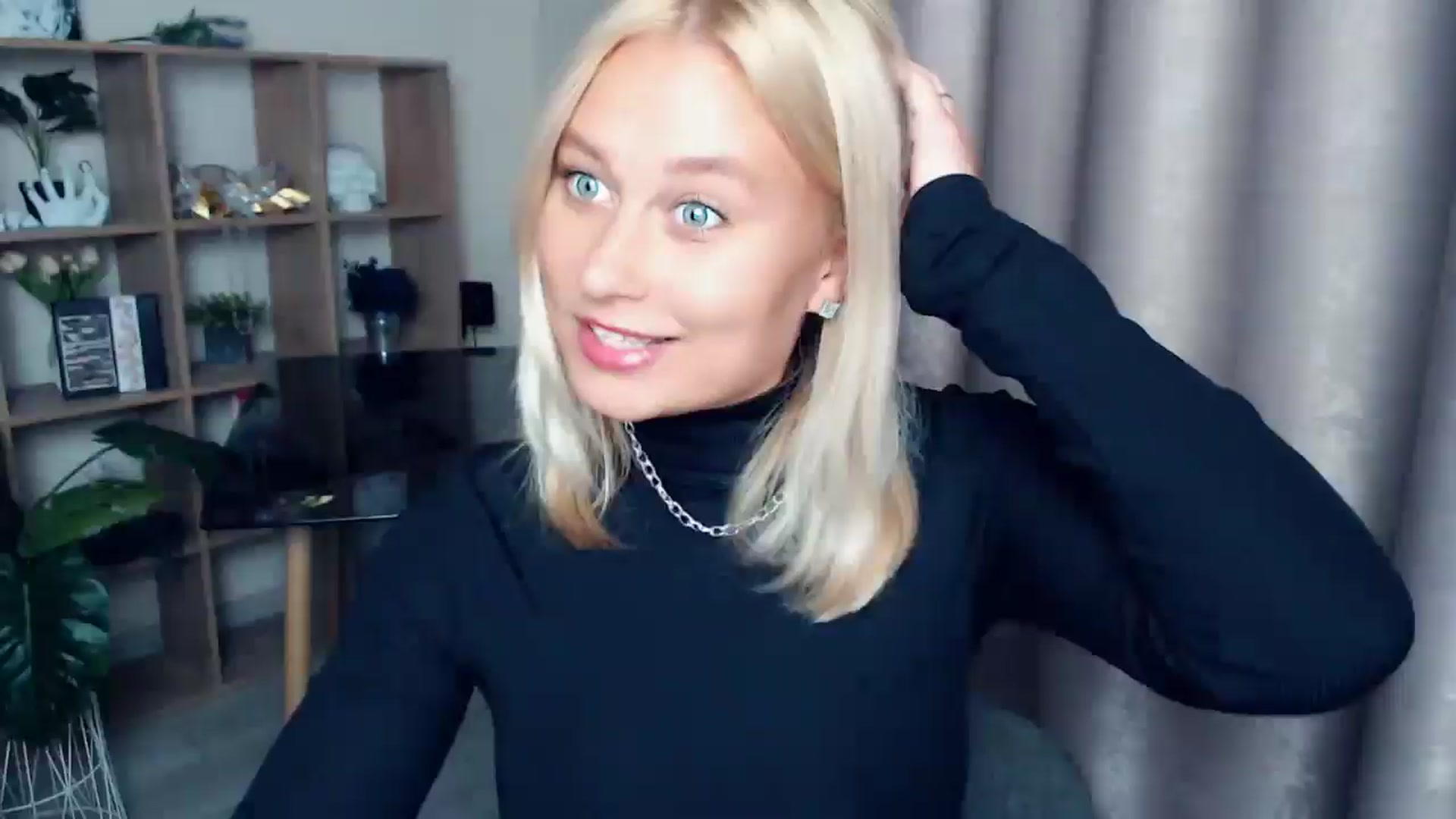 Gallery image thumbnail from Kukla_kolduna's myfreecams stream on, 09/28/2025, 16:20 image 16 of 20