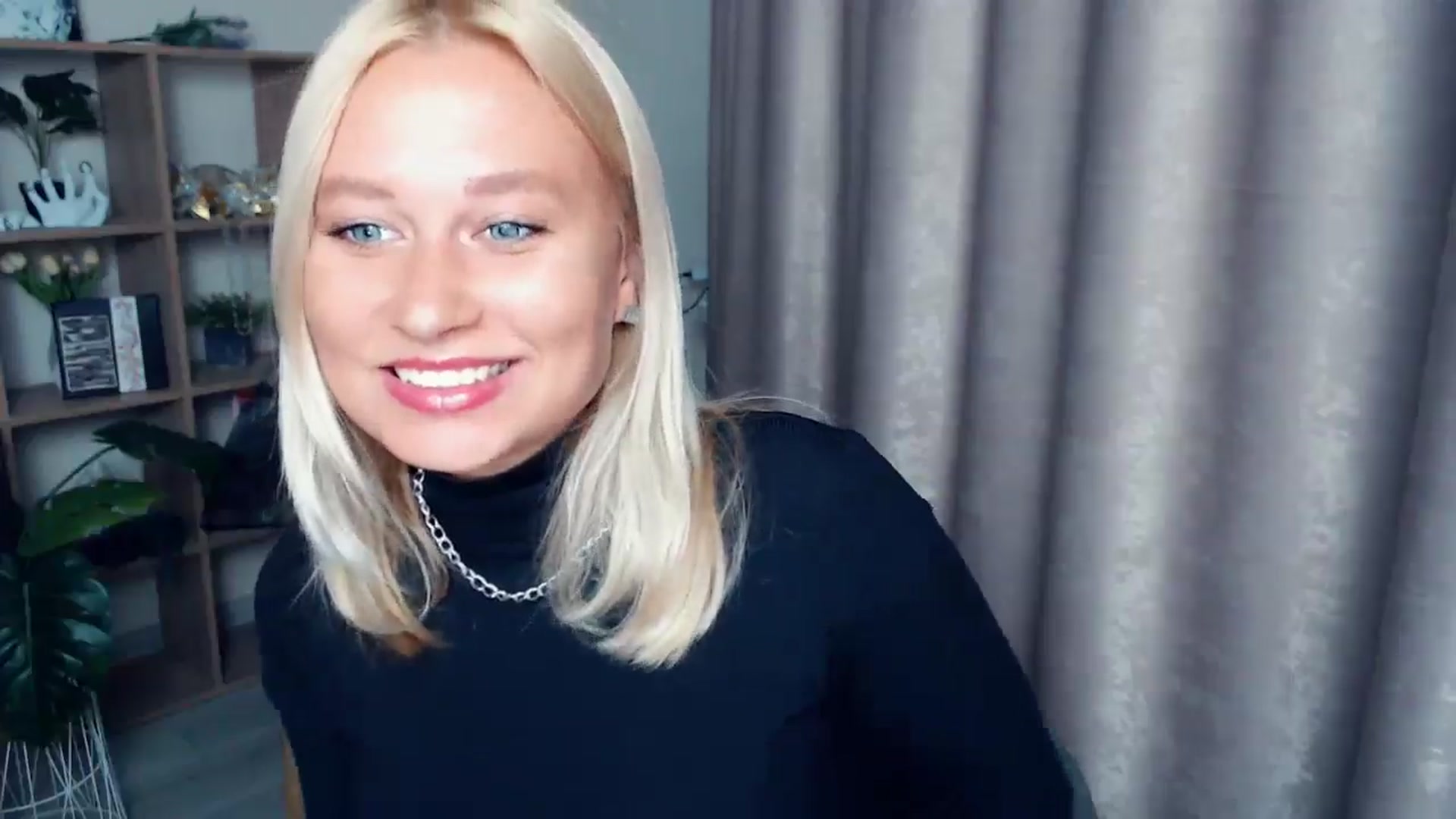 Gallery image thumbnail from Kukla_kolduna's myfreecams stream on, 09/28/2025, 16:20 image 17 of 20