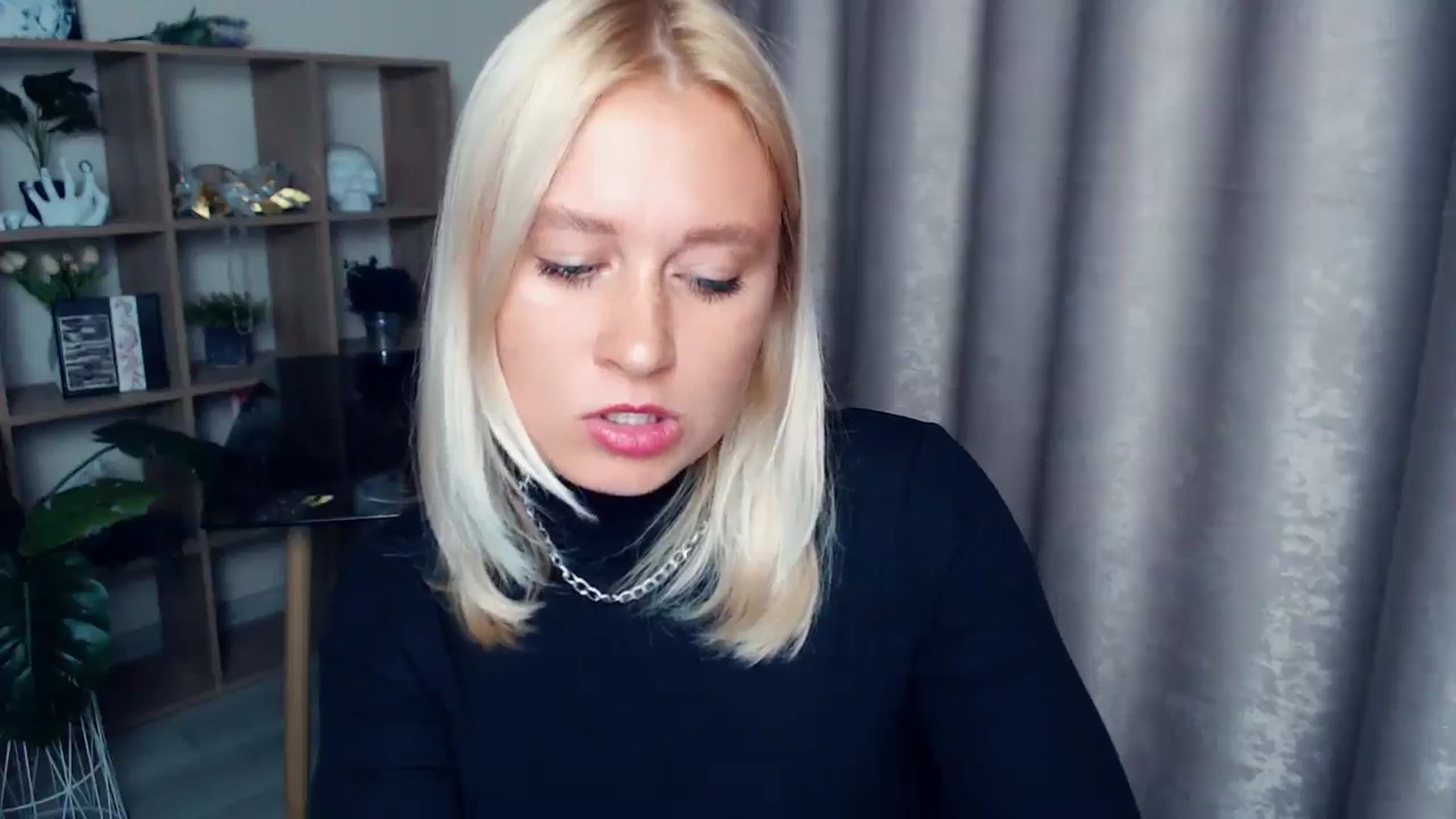 Gallery image thumbnail from Kukla_kolduna's myfreecams stream on, 09/28/2025, 16:20 image 18 of 20
