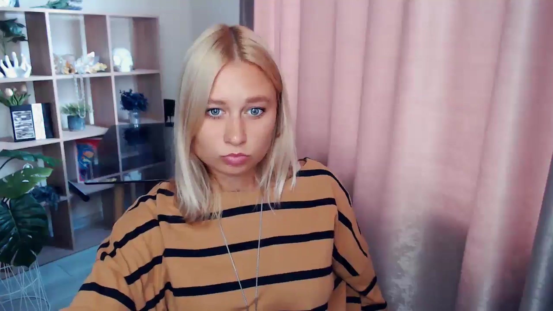 Gallery image thumbnail from Kukla_kolduna's myfreecams stream on, 09/30/2025, 08:45 image 20 of 20