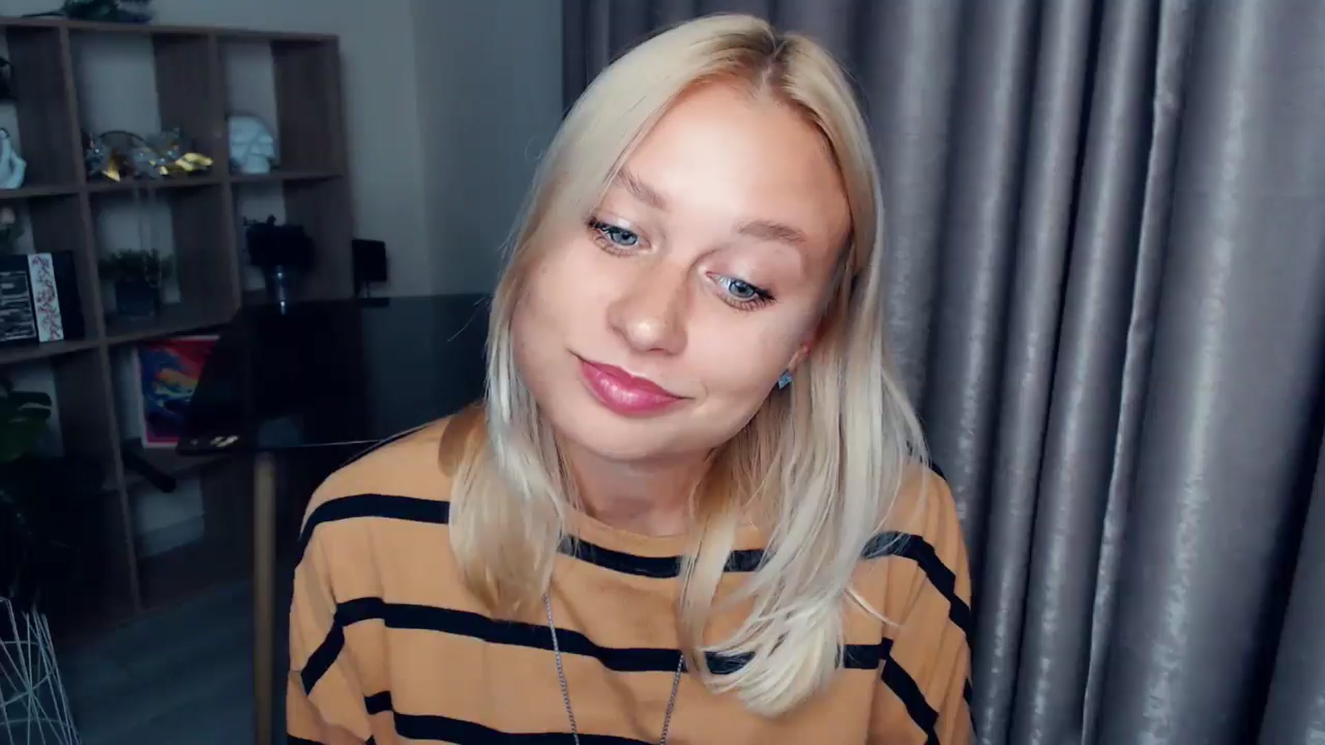 Gallery image thumbnail from Kukla_kolduna's myfreecams stream on, 10/01/2025, 16:13 image 20 of 20
