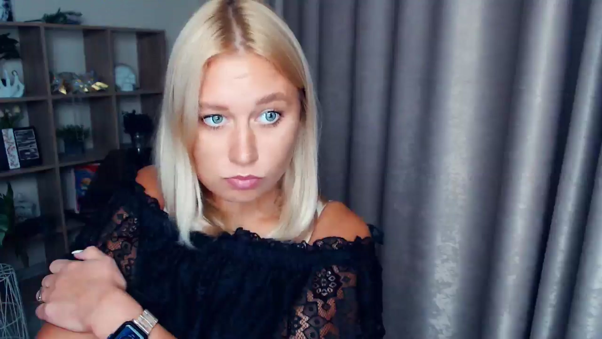 Gallery image thumbnail from Kukla_kolduna's myfreecams stream on, 10/02/2025, 15:41 image 20 of 20