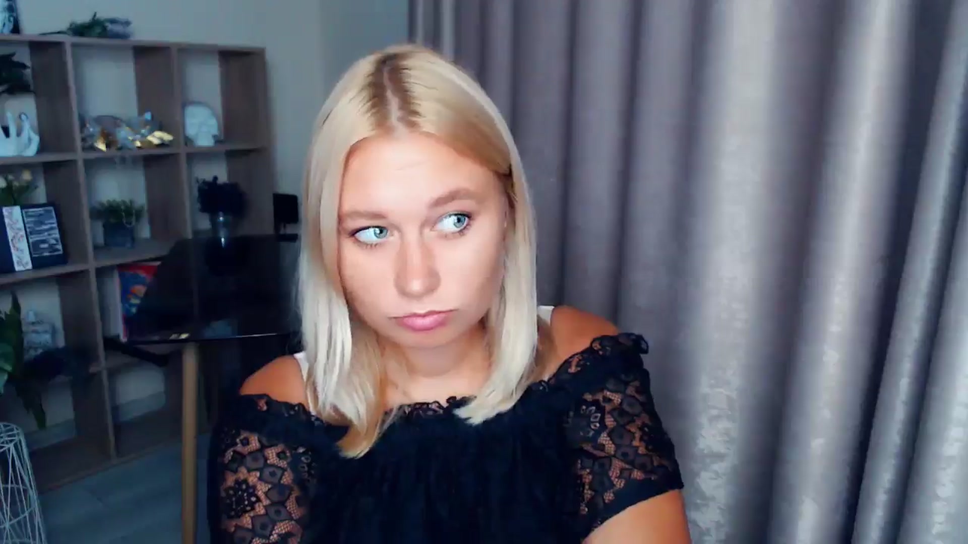 Gallery image thumbnail from Kukla_kolduna's myfreecams stream on, 10/02/2025, 15:41 image 8 of 20
