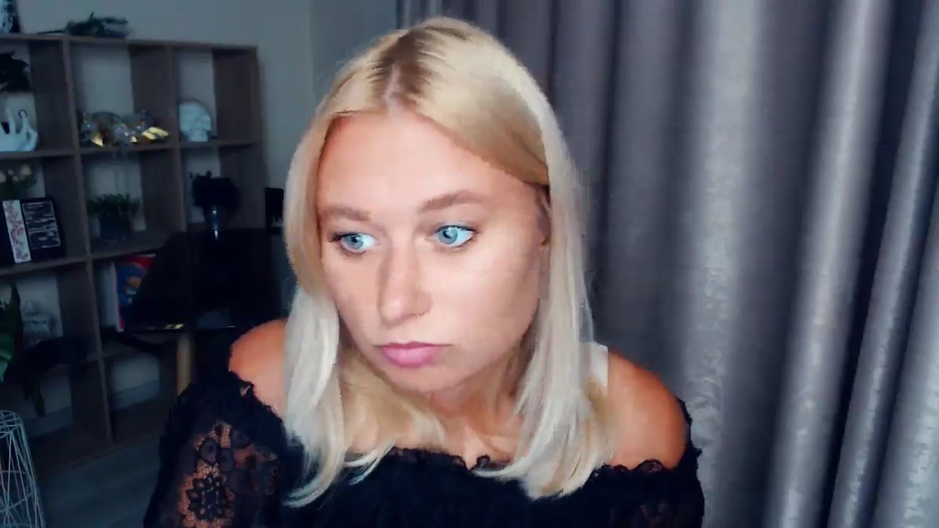 Gallery image thumbnail from Kukla_kolduna's myfreecams stream on, 10/02/2025, 16:46 image 6 of 20