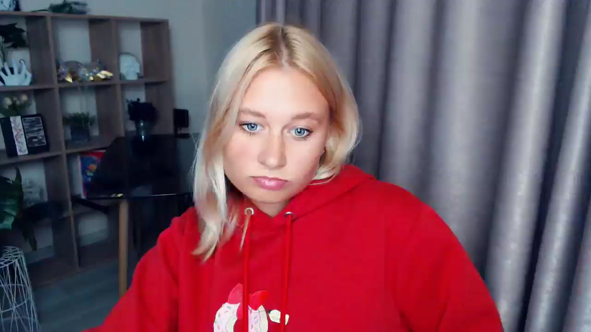 Gallery image thumbnail from Kukla_kolduna's myfreecams stream on, 10/02/2025, 18:12 image 17 of 20