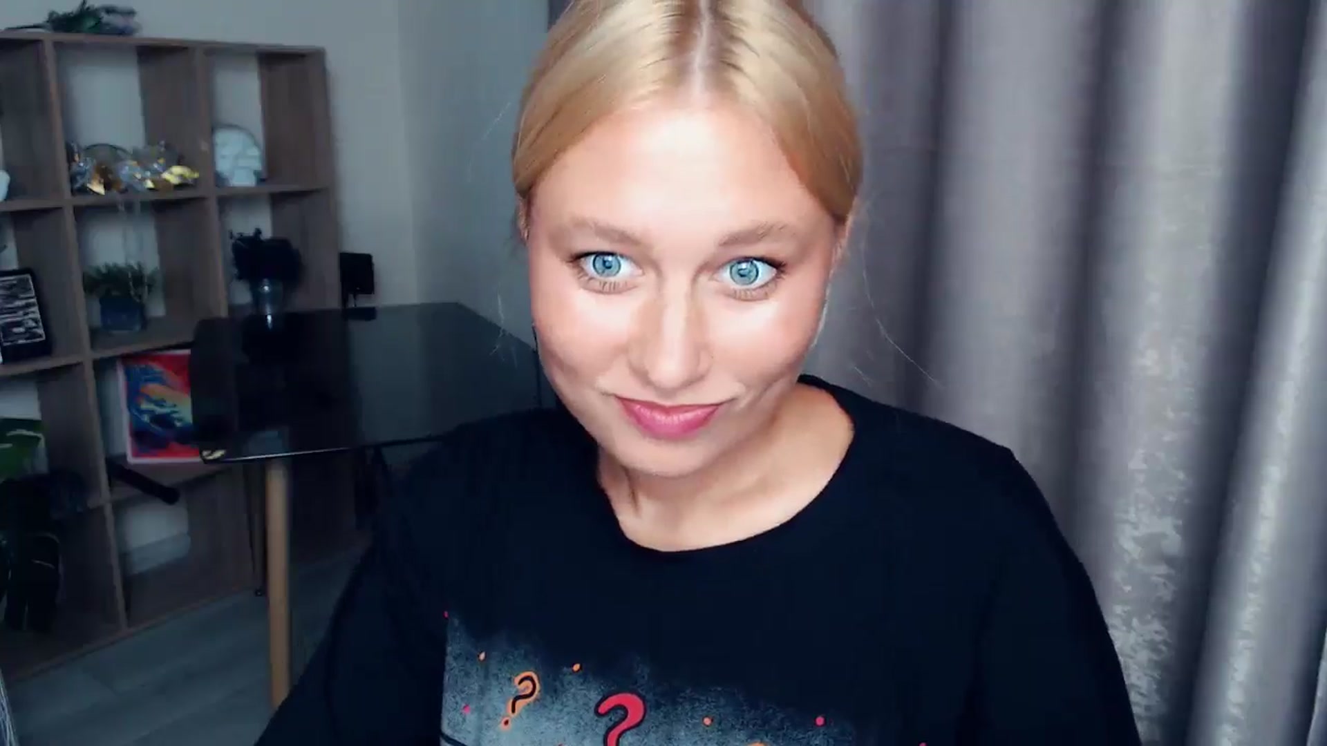 Gallery image thumbnail from Kukla_kolduna's myfreecams stream on, 10/03/2025, 18:27 image 10 of 20